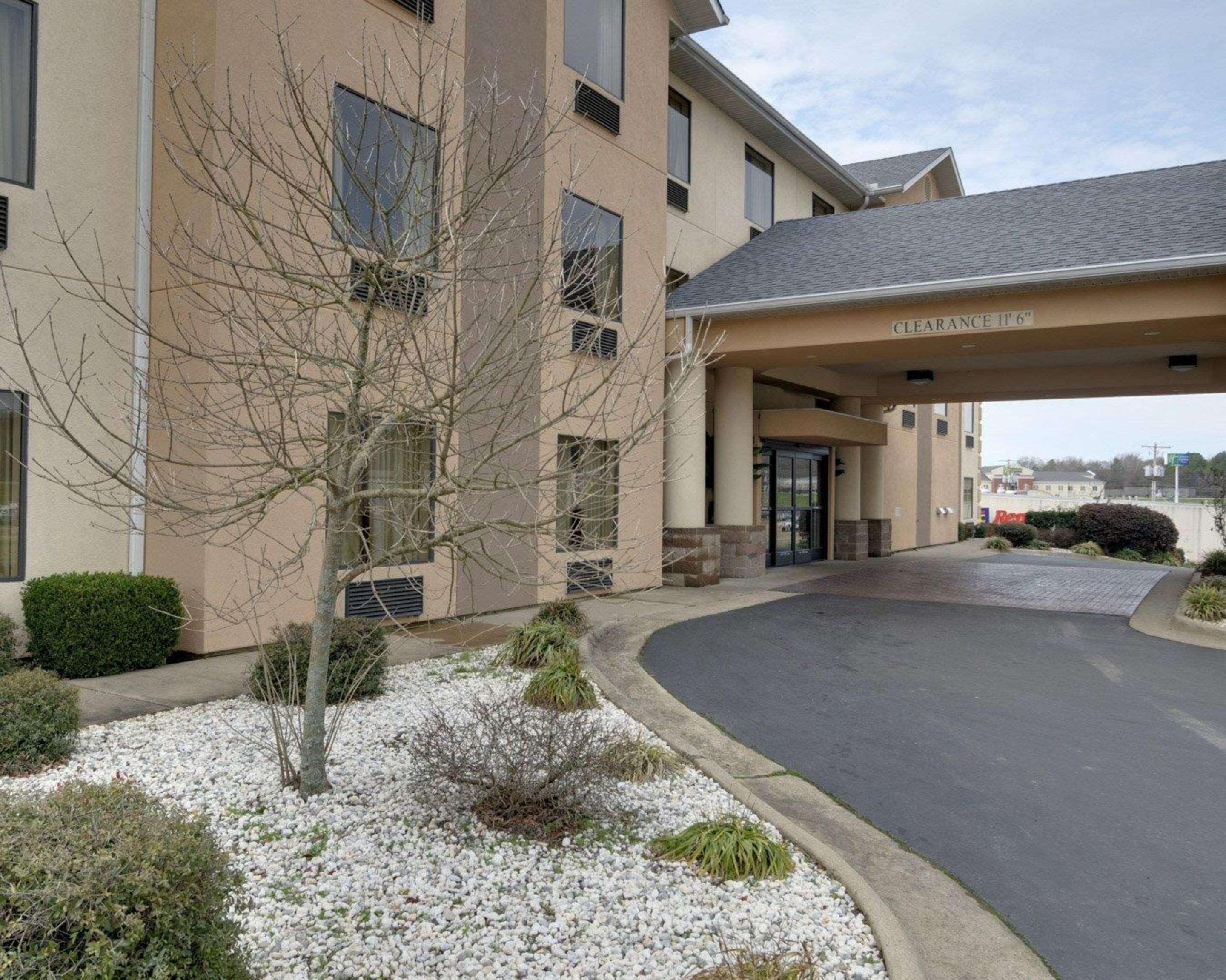 Quality Inn & Suites Malvern Eksteriør bilde