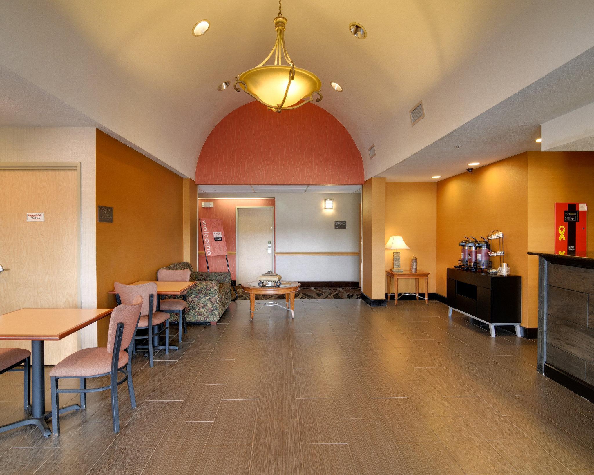 Quality Inn & Suites Malvern Eksteriør bilde